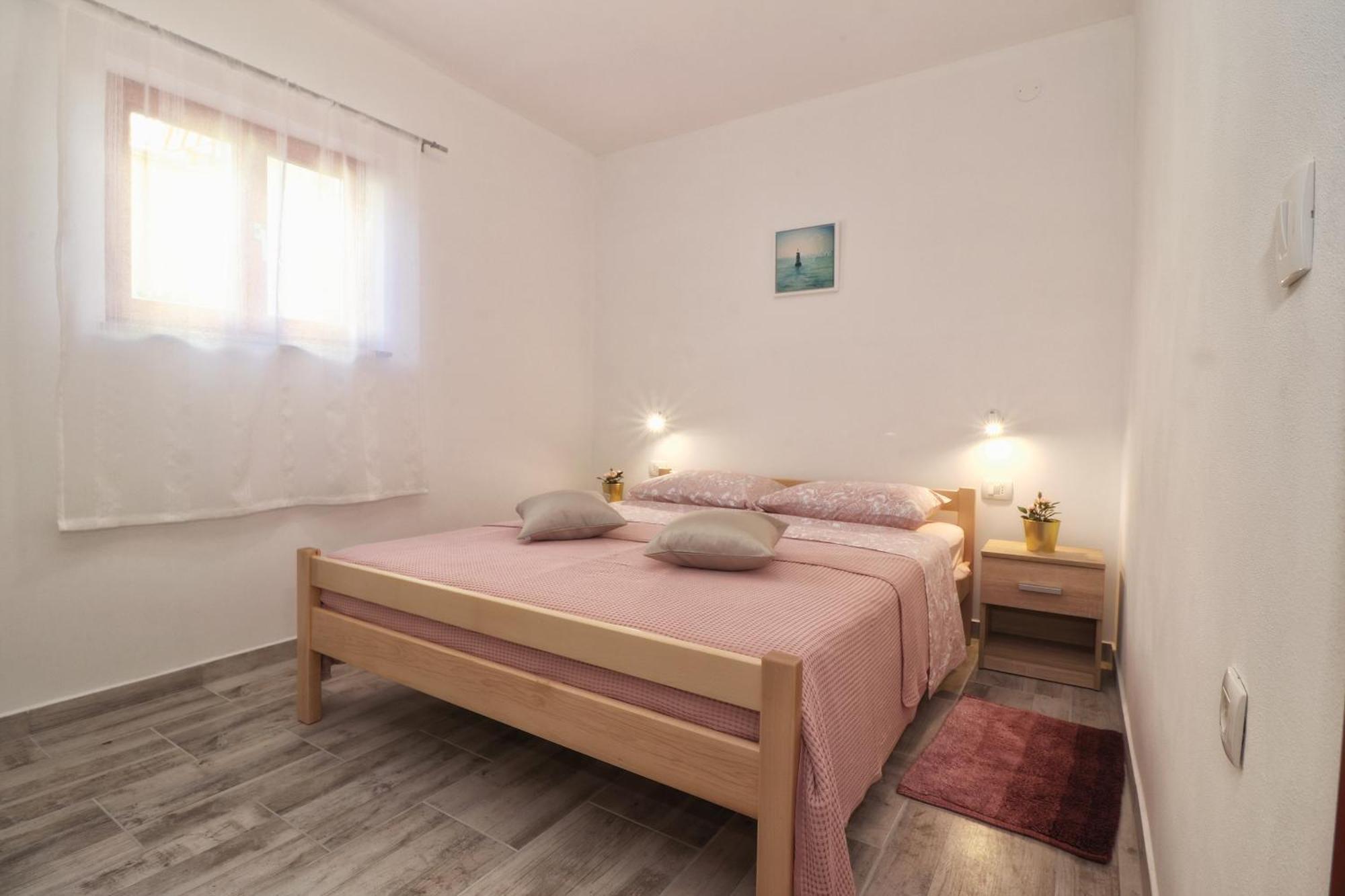 Studio Apartman Edy 3 Pula Bagian luar foto