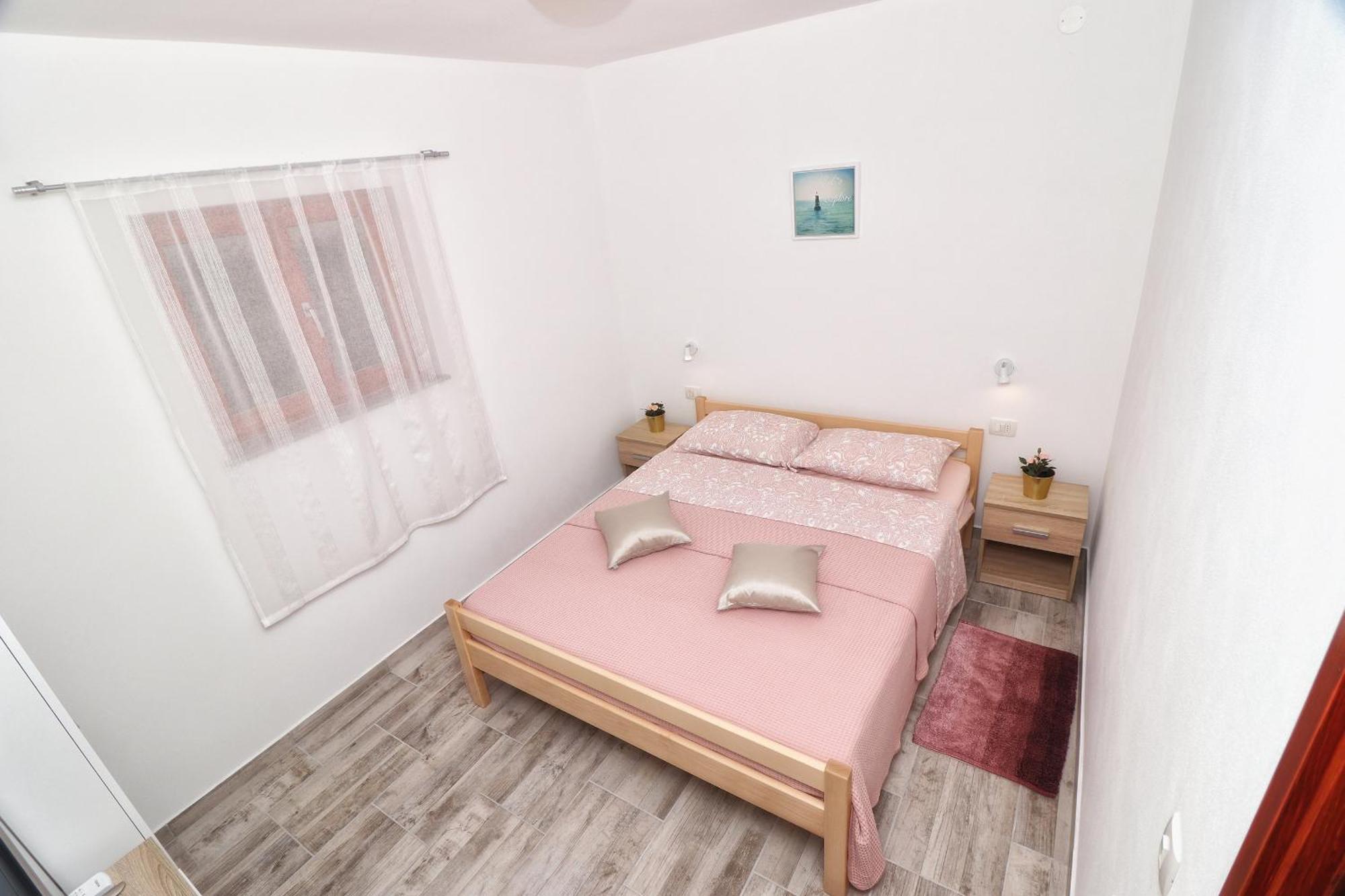 Studio Apartman Edy 3 Pula Bagian luar foto