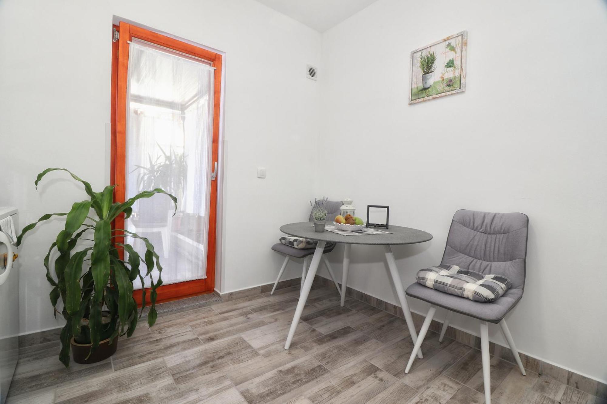 Studio Apartman Edy 3 Pula Bagian luar foto